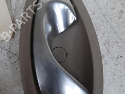 Used Rear left interior door handle RENAULT SCÉNIC III (JZ0/1_) 2.0 dCi (JZ0Y, JZ26) (150 hp) 28789835