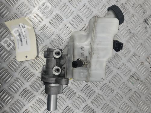 Brake master cylinder FORD TRANSIT Van (FA_ _) 2.2 TDCi | BP34456148M77 - Image 3