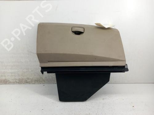 Used Glove box Glove box RENAULT MEGANE II (BM0/1_, CM0/1_) 1.5 dCi (BM1E, CM1E) (106 hp) 28768850 28768850
