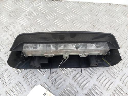 Used Third brake light TOYOTA YARIS (_P9_) 1.0 VVT-i (KSP90_, KSP90R) (69 hp) 31629107