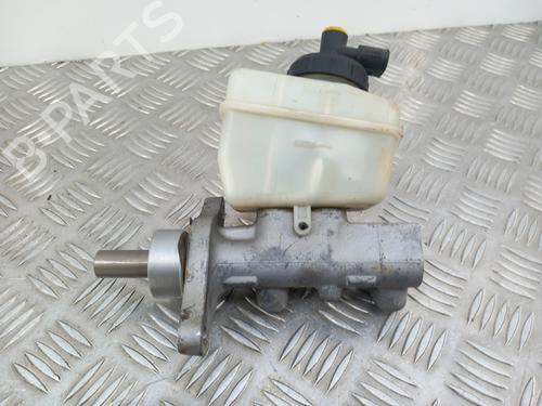 brake-master-cylinder-dacia-duster-hs_-2010-2011-2012-2013-2014-2015-2016-2017-2018-28742168 main image