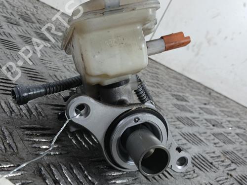 Used Brake master cylinder Brake master cylinder 37729313 37729313