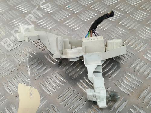 Used Lamp holder BMW 1 (E87) 118 d (143 hp) 28739287