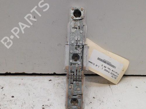 Used Lamp holder Lamp holder RENAULT RAPID Box Body/MPV (F40_, G40_) 1.4 (F40D) (79 hp) 28793831 28793831