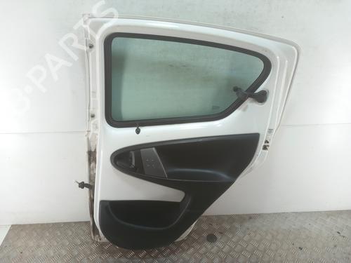 Used Right rear door Right rear door 29615676 29615676