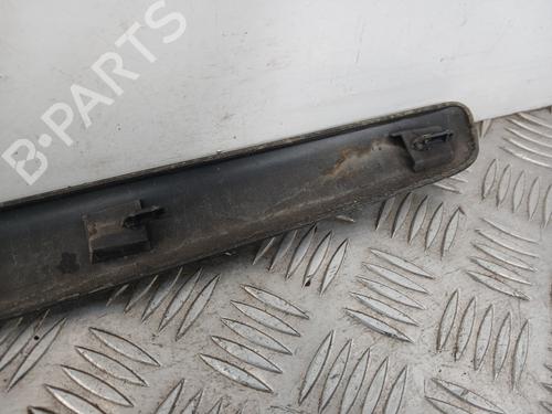 Used Door moulding trim Door moulding trim RENAULT TWINGO II (CN0_) 1.2 Turbo (CN0C, CN0F) (100 hp) 33025302 33025302