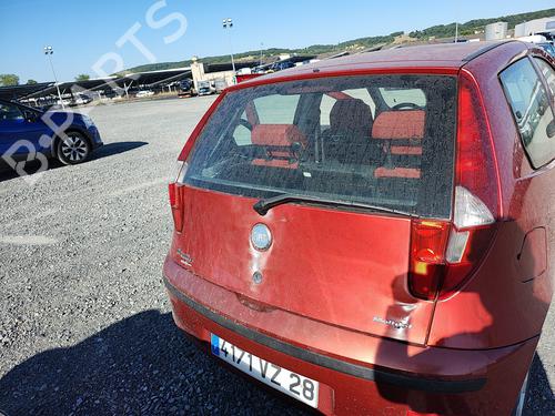 Used Parts FIAT PUNTO (188_) 1.3 JTD 16V (70 hp) 4468890