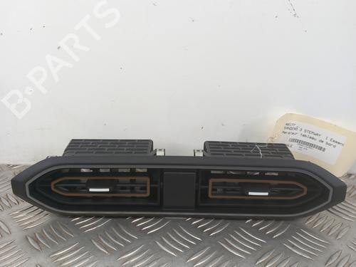 Used Air vent DACIA SANDERO III 1.0 TCe 90 (91 hp) 29843910