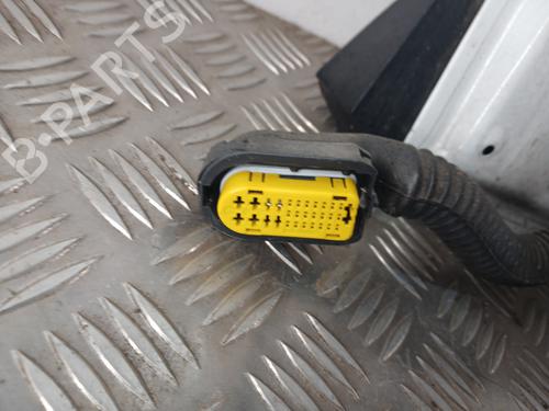 right-rear-door-renault-clio-iv-bh_-2012-2013-2014-2015-2016-2017-2018-2019-2020-2021-32018531 main image