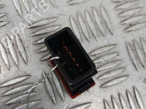 Used Warning switch Warning switch HYUNDAI TERRACAN (HP) 2.9 CRDi 4WD (163 hp) 40031834 40031834
