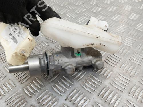 Used Brake master cylinder Brake master cylinder CITROËN BERLINGO / BERLINGO FIRST Box Body/MPV (M_) 1.6 HDI 75 (MB9HW) (75 hp) 28736637 28736637