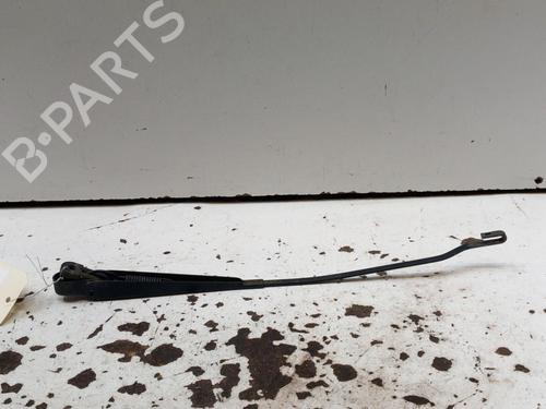 front-windshield-wiper-arm-ford-fiesta-hatchback-van-jv_-1998-1999-2000-2001-2002-2003-28766552 main image