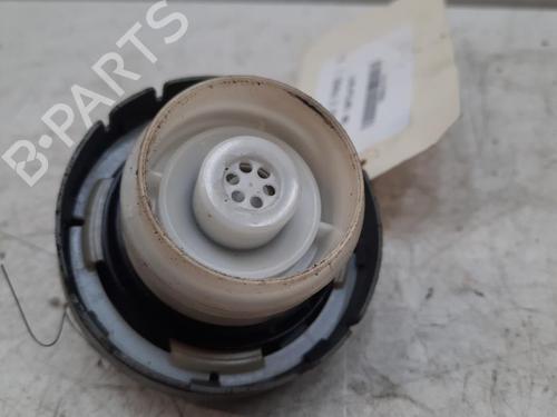 Tankdeckel für TOYOTA COROLLA Verso (ZER_, ZZE12_, R1_) 2.2 D-4D (AUR10_, AUR10R) (136 hp) 28759642