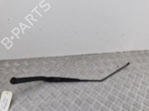 Used Front windshield wiper arm Front windshield wiper arm 38422663 38422663