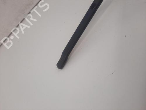 Used Front windshield wiper arm CITROËN DS3 (SA_) 1.6 THP 155 (156 hp) 28751505