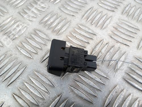Warning switch NISSAN NOTE (E11, NE11) 1.5 dCi | BP30792061I22 - Image 2