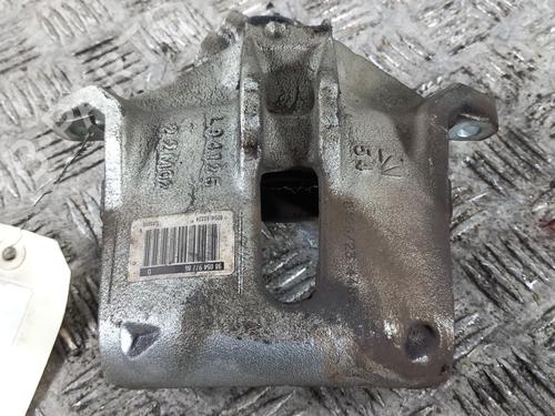 Used Right front brake caliper CITROËN C3 III (SX) 1.2 PureTech 82 (83 hp) 28756780