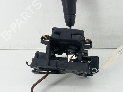 Used Gear lever MERCEDES-BENZ C-CLASS (W202) C 180 (202.018) (122 hp) 28773347
