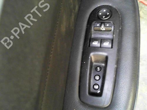 Used Switch PEUGEOT 407 Coupe (6C_) 2.7 HDi (204 hp) 28777285