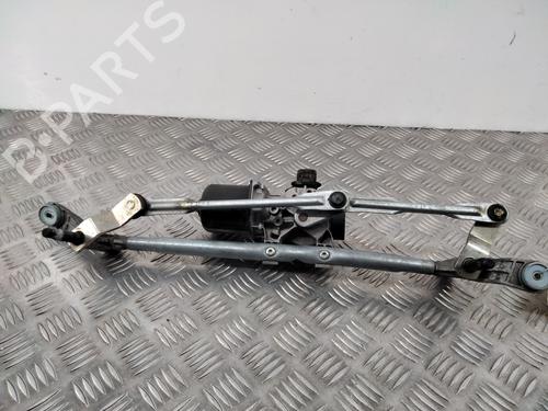 Used Front wiper motor RENAULT MEGANE IV Hatchback (B9A/M/N_) 1.5 Blue dCi 115 (B9A6) (116 hp) 28733560