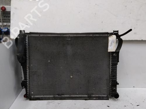 Used Water radiator Water radiator MERCEDES-BENZ S-CLASS (W220, V220) S 320 CDI (220.026, 220.126) (197 hp) 32284045 32284045