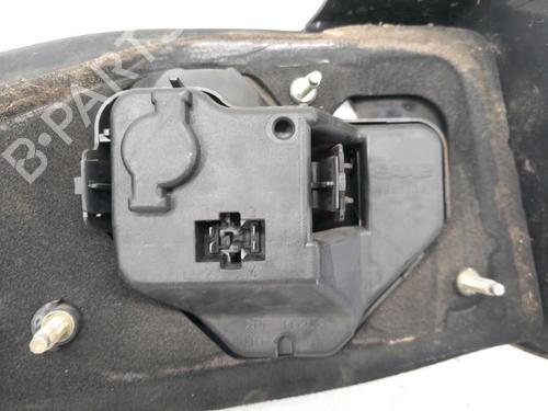 right-taillight-saab-9-3-ys3d-1998-1999-2000-2001-2002-2003-28768042 main image