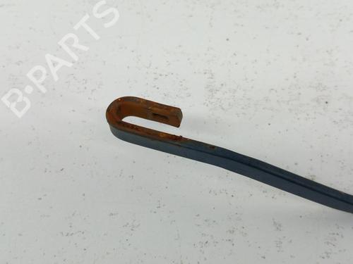 Used Front windshield wiper arm CHEVROLET LACETTI (J200) 2.0 D (121 hp) 28772777