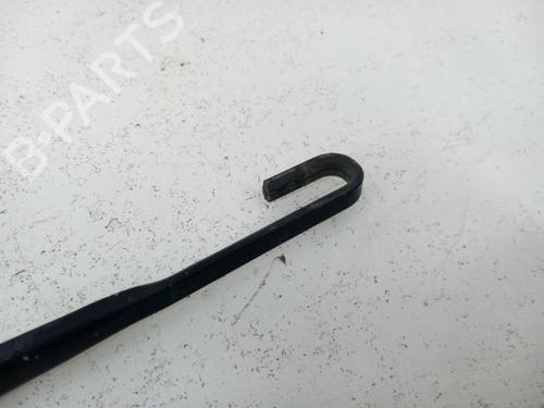 Front windshield wiper arm BMW 3 (E46) 320 d | BP28746211C143 