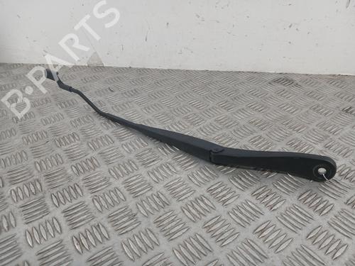 Used Front windshield wiper arm Front windshield wiper arm 38675971 38675971
