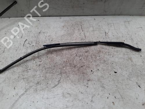 Used Front windshield wiper arm MERCEDES-BENZ B-CLASS Sports Tourer (W245) B 180 CDI (245.207) (109 hp) 28787030