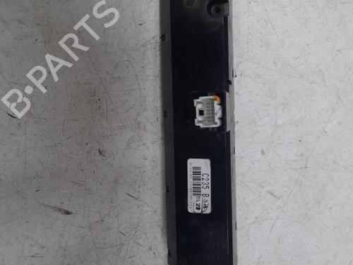 Used Display monitor Display monitor MAZDA 5 (CR) 2.0 CD (CR19) (143 hp) 28789370 28789370