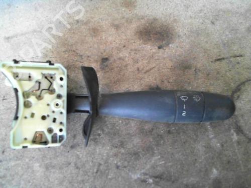 Used Steering column stalk RENAULT KANGOO Express (FC0/1_) D 65 1.9 (FC0E, FC02, FC0J, FC0N) (64 hp) 28755204