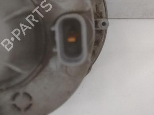 Used Right front fog light Right front fog light HYUNDAI SANTA FÉ I (SM) 2.0 CRDi 4x4 (125 hp) 28788938 28788938