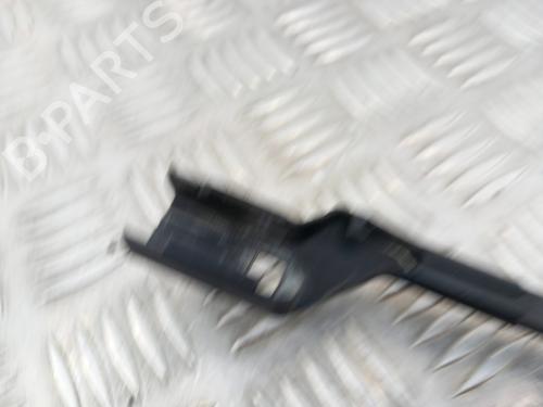 front-windshield-wiper-arm-citroen-ds5-2011-2012-2013-2014-2015-2016-28742452 main image