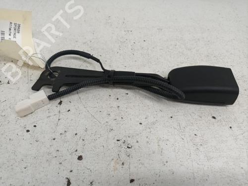 Used Seat buckle KIA SPORTAGE III (SL) 1.7 CRDi (116 hp) 28782807