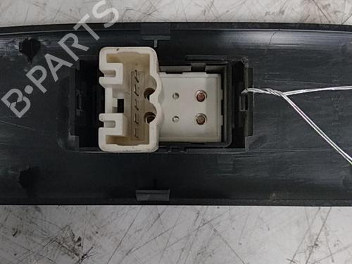 Right front window switch TOYOTA RAV 4 II (_A2_) 2.0 D 4WD (CLA20_, CLA21_, CLA20R, CLA21R) | BP28763651I26 - Image 2