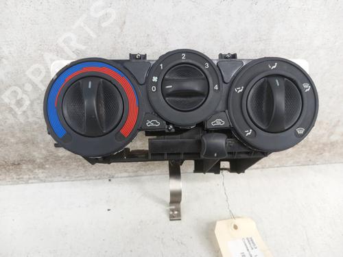 Used Climate control FIAT BRAVA (182_) 1.9 TD 75 S (182.BF) (75 hp) 28733818