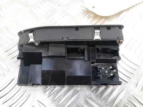 Left front window switch BMW 5 (E39) 525 d | BP28744598I27