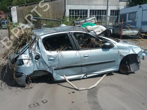 Brake master cylinder PEUGEOT 206 Hatchback (2A/C) 1.4 HDi eco 70 | BP28781138M77