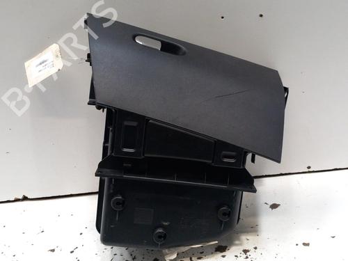 Used Glove box FIAT BRAVO II (198_) 1.9 D Multijet (198AXE1A) (90 hp) 28778153