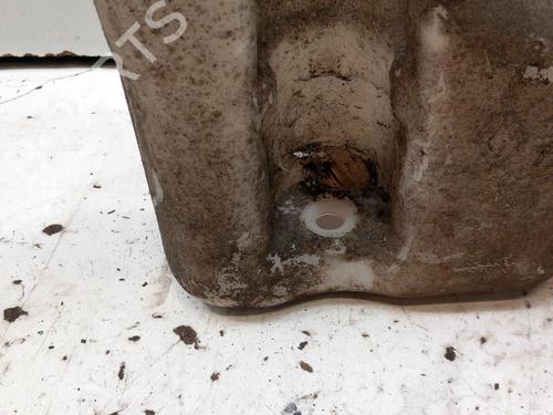 Used Windscreen washer tank RENAULT LAGUNA I (B56_, 556_) 2.0 (109 hp) 28766606