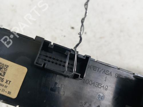 Used Warning switch Warning switch PEUGEOT 5008 (0U_, 0E_) 1.6 HDi (114 hp) 28737669 28737669