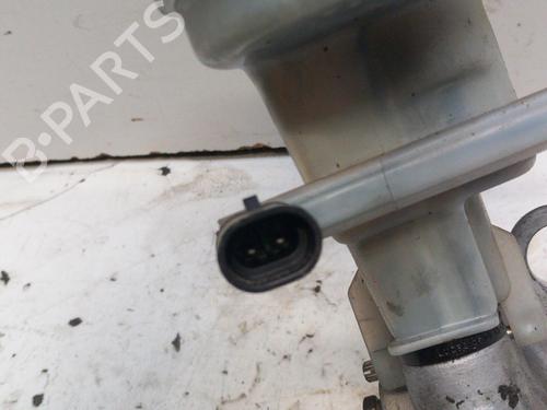brake-master-cylinder-alfa-romeo-159-939_-2005-2006-2007-2008-2009-2010-2011-2012-28778891 main image