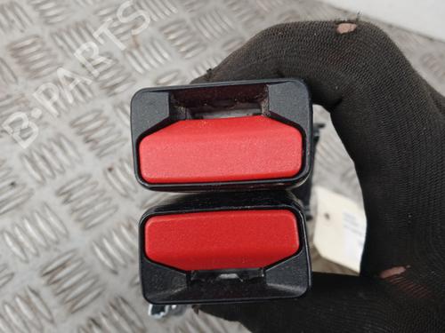 Engache cinturón Engache cinturón RENAULT MEGANE IV Grandtour (K9A/M/N_) 1.5 Blue dCi 115 (K9A6) (116 hp) 33687245 33687245