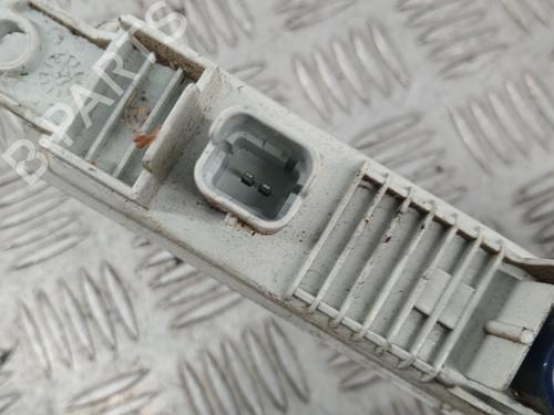 Used Left daytime light Left daytime light PEUGEOT 107 (PM_, PN_) 1.0 (68 hp) 40223268 40223268