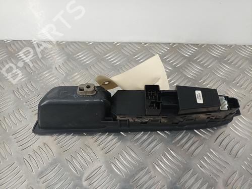 Used Left front window switch Left front window switch VOLVO V40 Estate (645) 1.9 DI (115 hp) 28782446 28782446