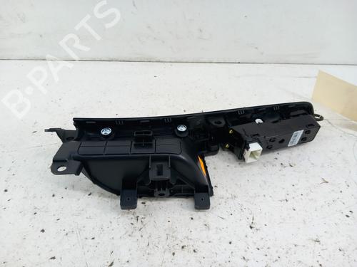 Used Left rear window switch Left rear window switch HYUNDAI TUCSON (TL, TLE) 1.7 CRDi (116 hp) 28737481 28737481