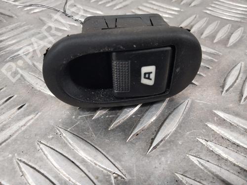 Used Left front window switch CITROËN C2 (JM_) 1.4 (73 hp) 28734898