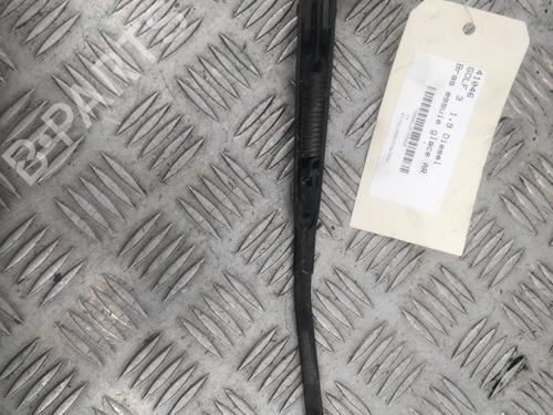 Used Rear windshield wiper arm Rear windshield wiper arm VW GOLF III (1H1) 1.9 D (64 hp) 35815127 35815127