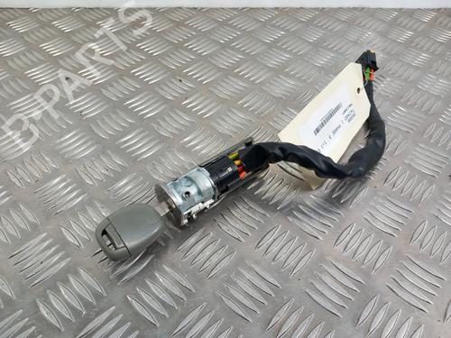 Ratlås/Tændingslås RENAULT TWINGO I (C06_) 1.2 16V (C060) (60 hp) 28739376